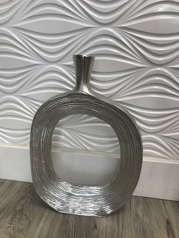 Metal vase with strips - silver